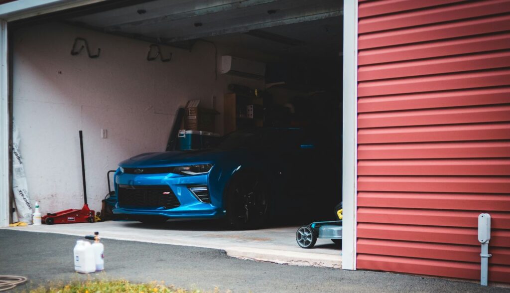 blue car park garage